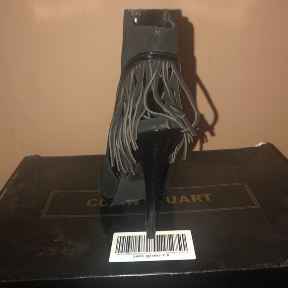 Colin Stuart Fringe Black Heels - Picture 3 of 4